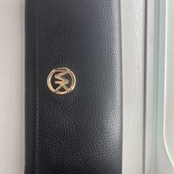 Black Michael Kors Wallet