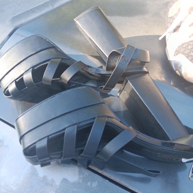 Olivia Black Wedge Heels