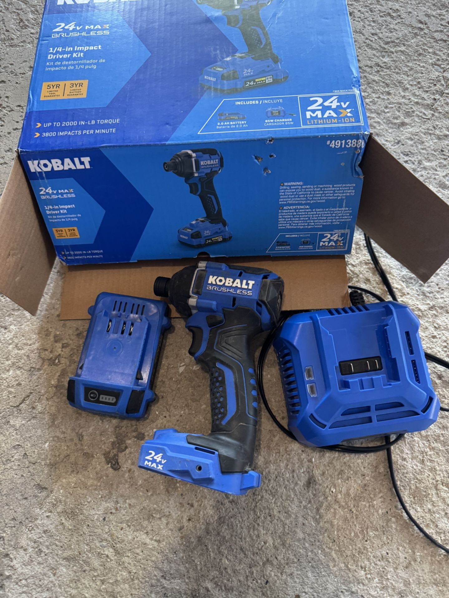 Kobalt 24-volt 1/4-in Impact Driver Brushless Cordless(Battery Included and Charger)