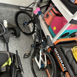 GT Pump Track Bike