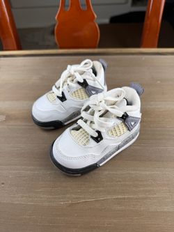 Nike Jordan 4 Size 4C toddler