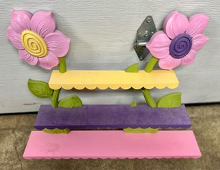 Flower‑Shaped Metal Shelf