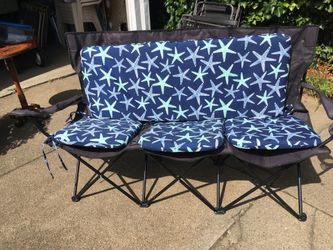 3 seat portable chair w cushions