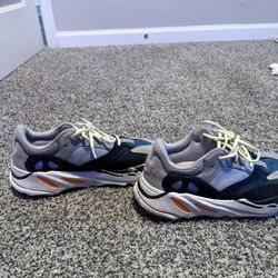 Yeezy Wave Runner 