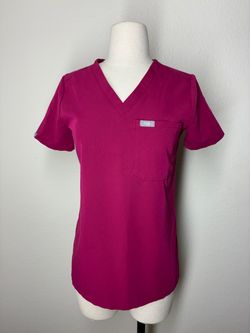 FIGS Women's Scrub Top Raspberry Pink