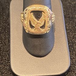 10kt Gold Man’s Eagle Ring 