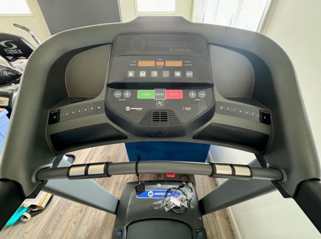 Horizon T101 Treadmill - $400 OBO