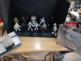 Star Wars Assorted LOT Action Figures Plus 2 Sealed Toys