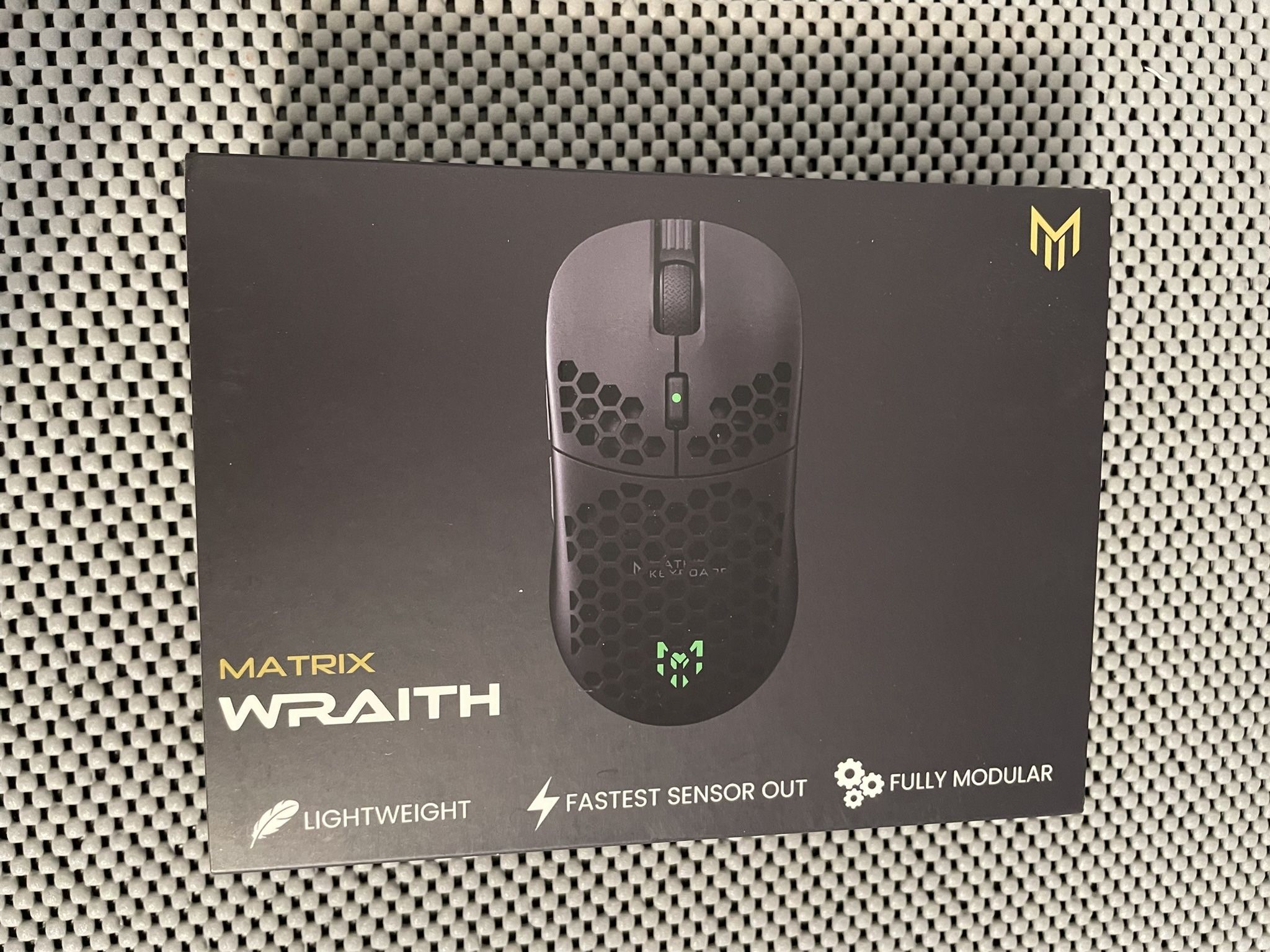 Wired / Wireless Matrix Wraith Gaming Mouse