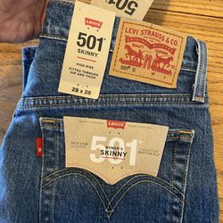 New Women’s 501 Levi’s Blue Jeans 28w x 28L Button Fly