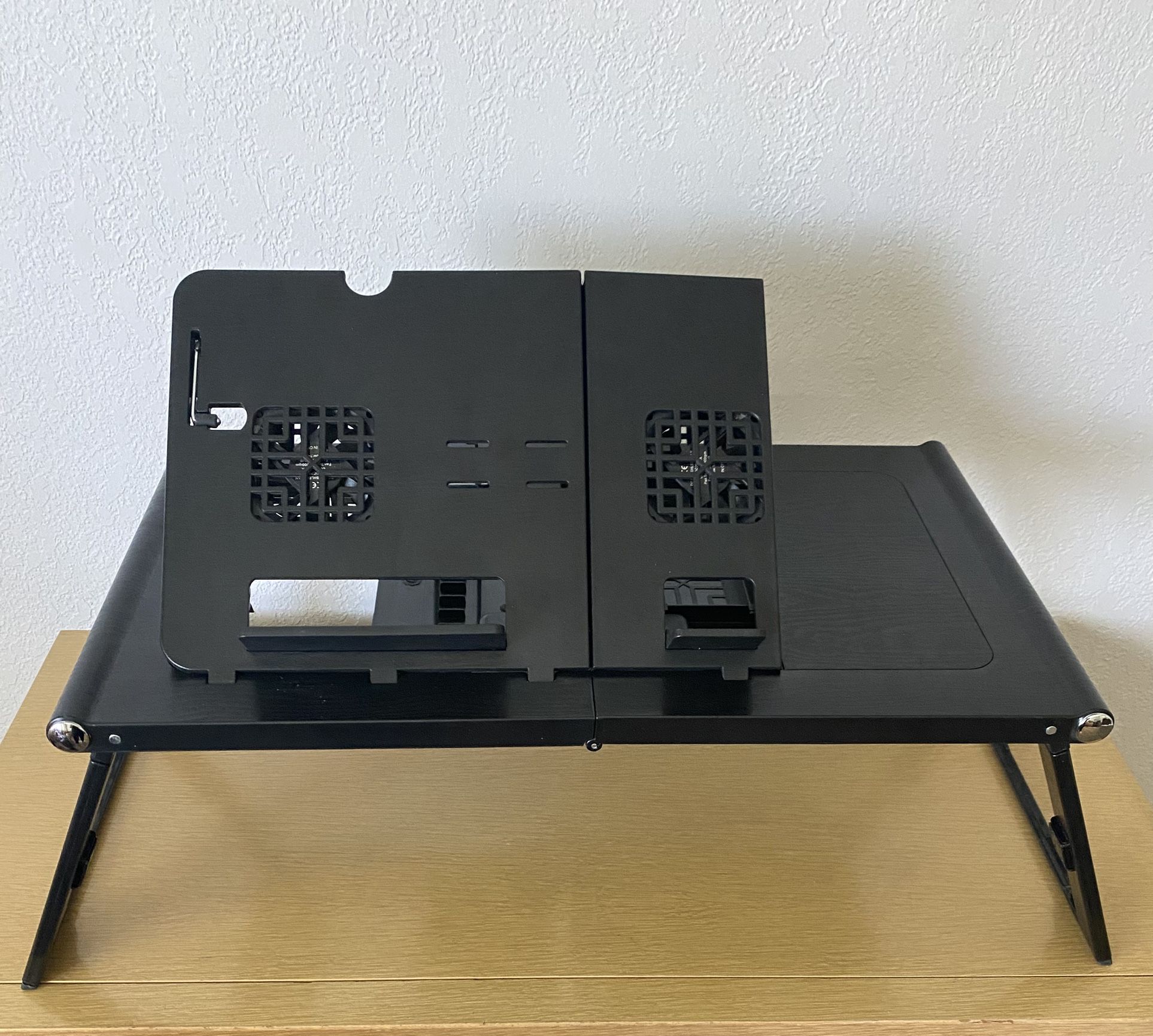 Foldable Laptop/Cellphone Desk With Internal USB Fans