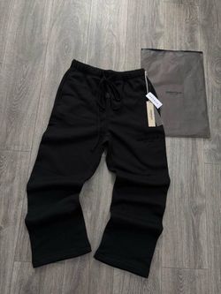 ESSENTIAL SWEATS