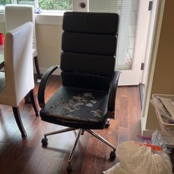 *Free* Office Chair 
