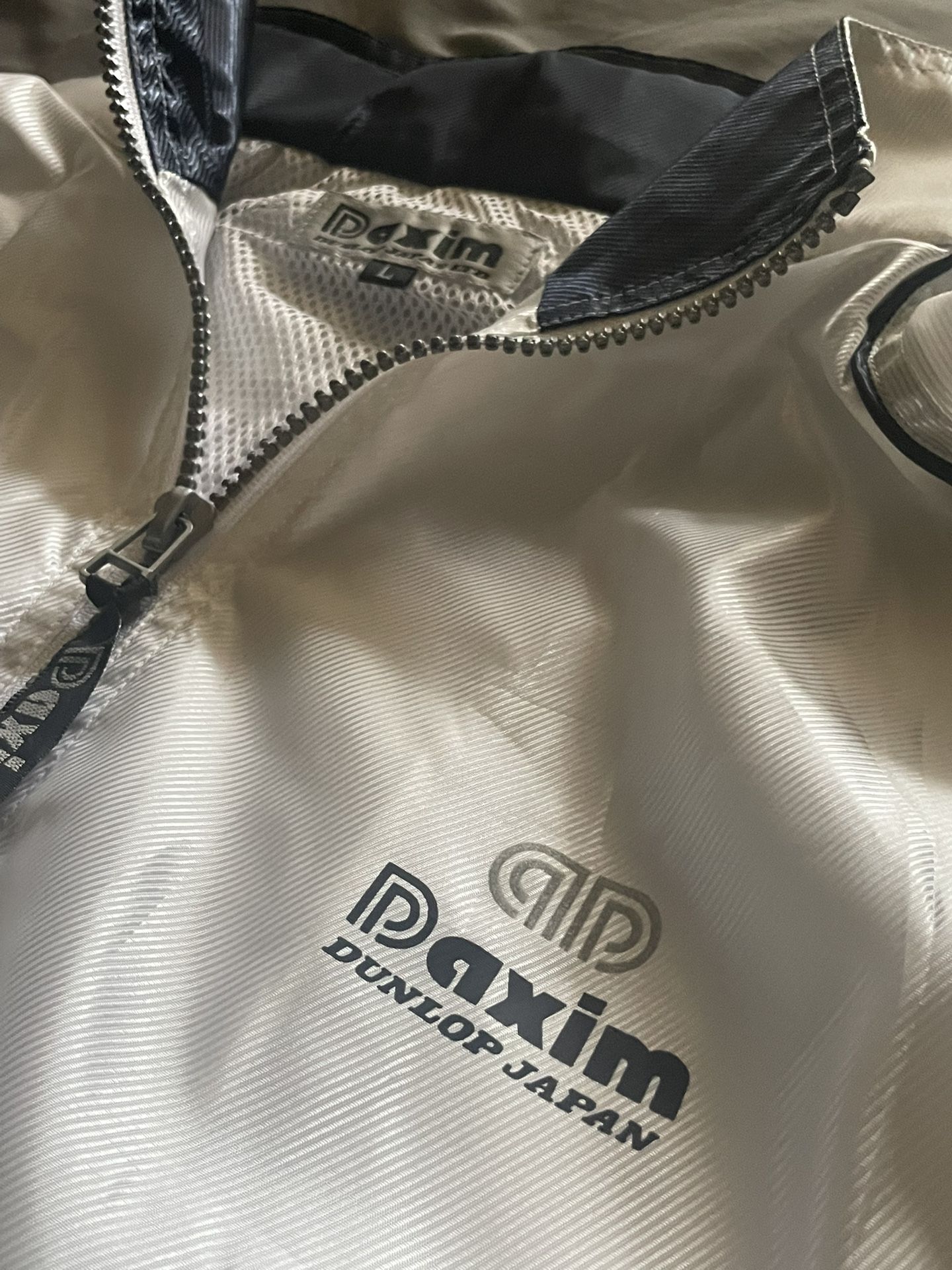 Vintage Dunlop Japan Windbreaker Size L