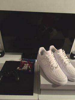 PS4 (500G)& Game, 32" Vizio TV, Forces Size 12(NEW)