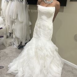 La Sposa Wedding Dress