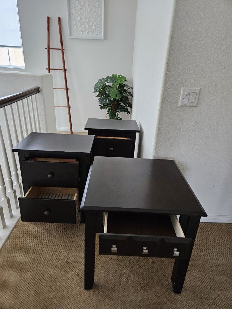 IKEA HEMNES 2-drawer Nightstands And Table