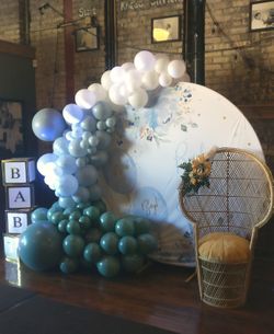 Balloons, Backdrop