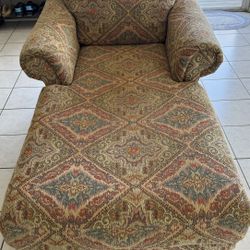 Divan Sofa (or Chaise Longue?)