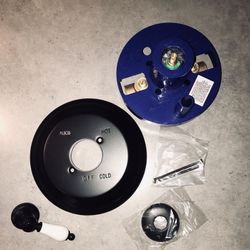 Shower / Bath Hardware Kit
