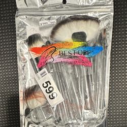 Makeup Brushes includes Small Kabuki Brush