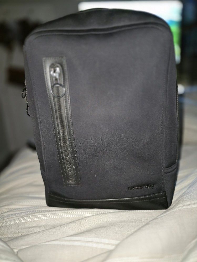 MICHAEL KORS BLACK BACKPACK
