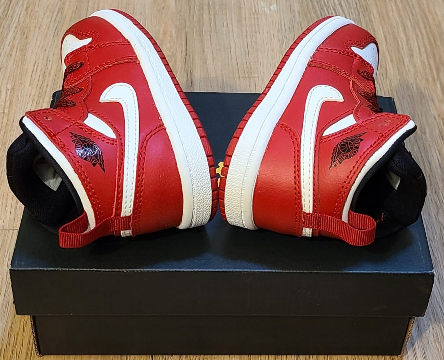 Jordan 1’s Size 5c Toddlers