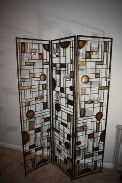 Romantic tri-fold privacy divider screen