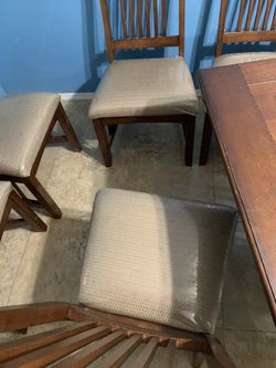 Dinning Room Table