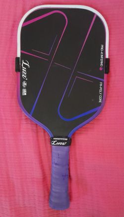 Luzz Inferno Pickleball paddle
