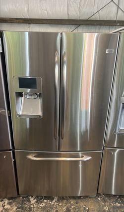 GE Stainless Steel French Door Fridge