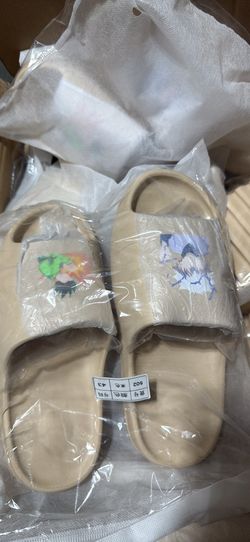 High Quality Slippers Brand New