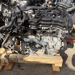 2011 Hyundai sonata 2.4 Engine part