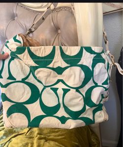 Big coach shoulder purse