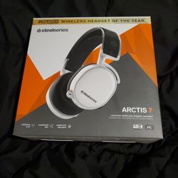 Steelseries Arctis 7 Lossless Wireless Gaming Headset 