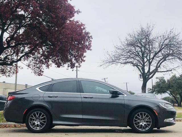 2015 Chrysler 200
