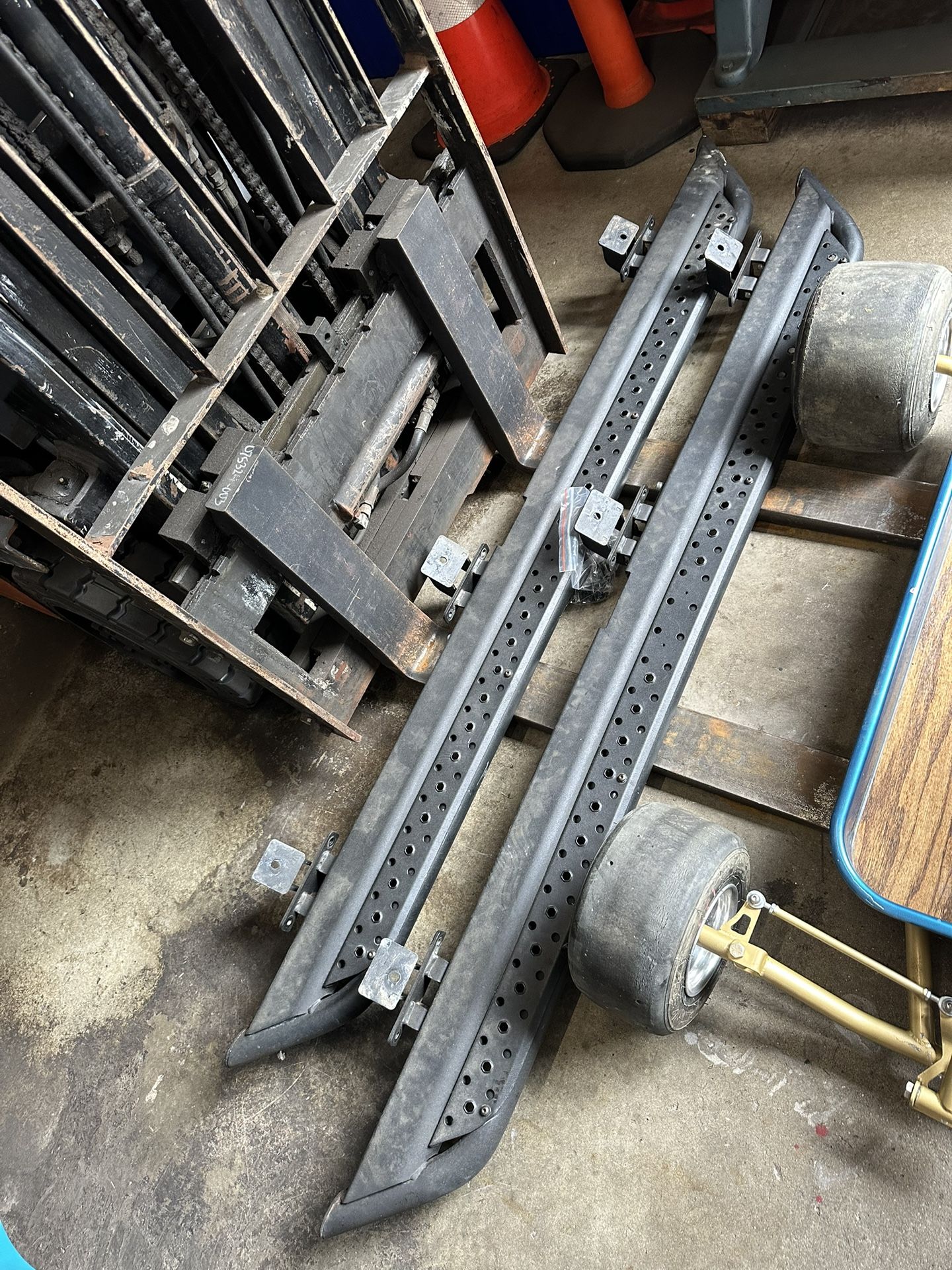 Ford Bronco -steps-tube Doors-bull bar-