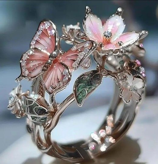Butterflie & Flower Ring