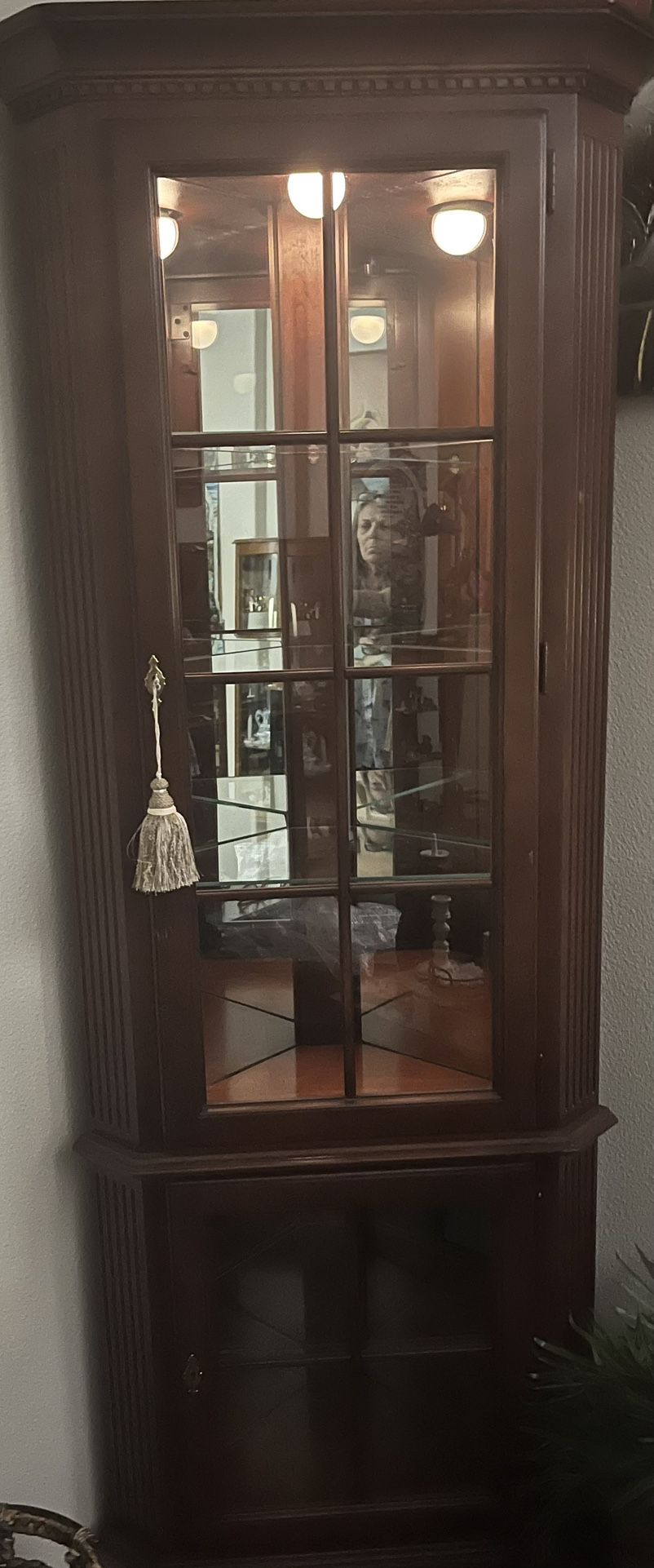 Corner Curio Cabinet