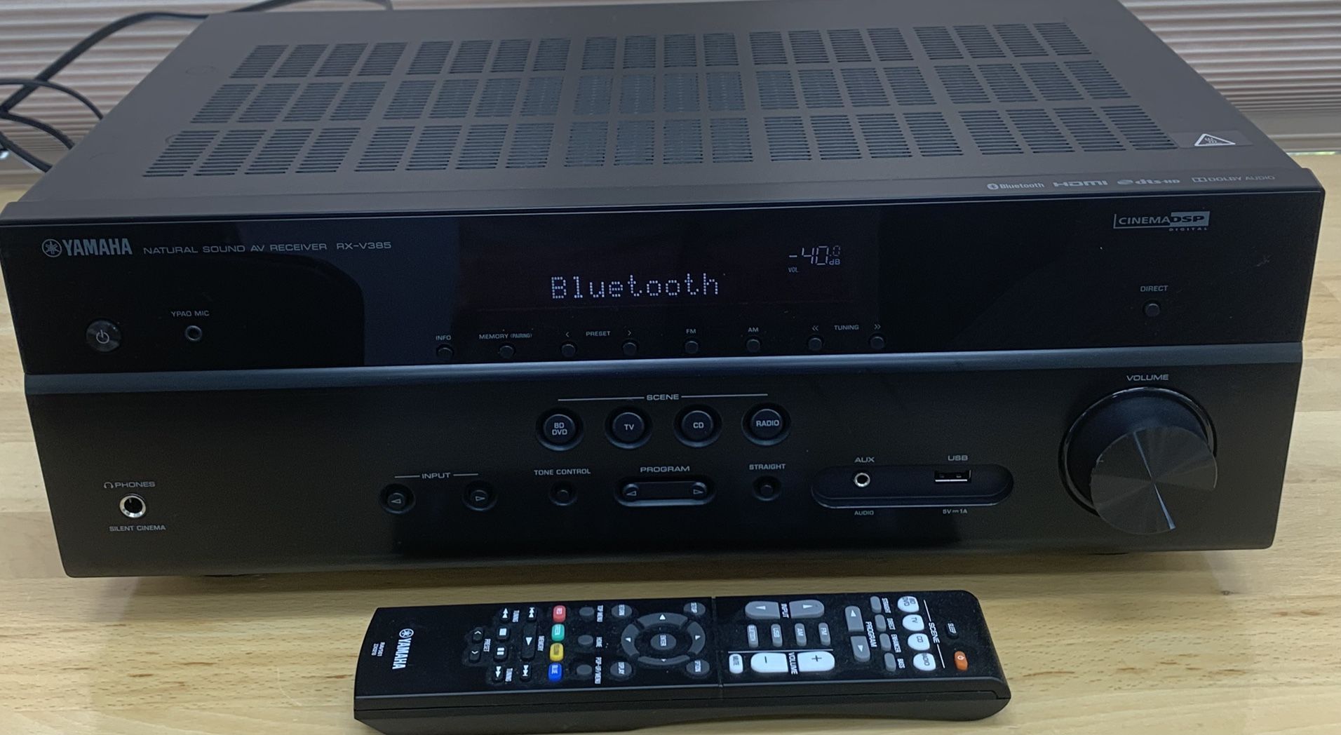 Yamaha 5.1-channel home theater receiver with Bluetooth