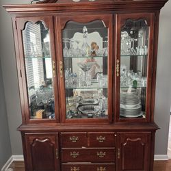 Thomasville Mahogany Dining Table With 8 Chairs And China Cabinet 