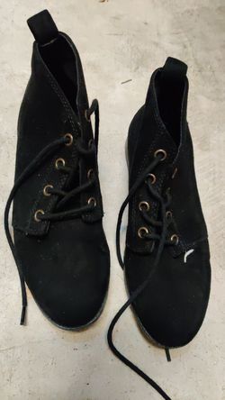Girl size 2 smart boots $5