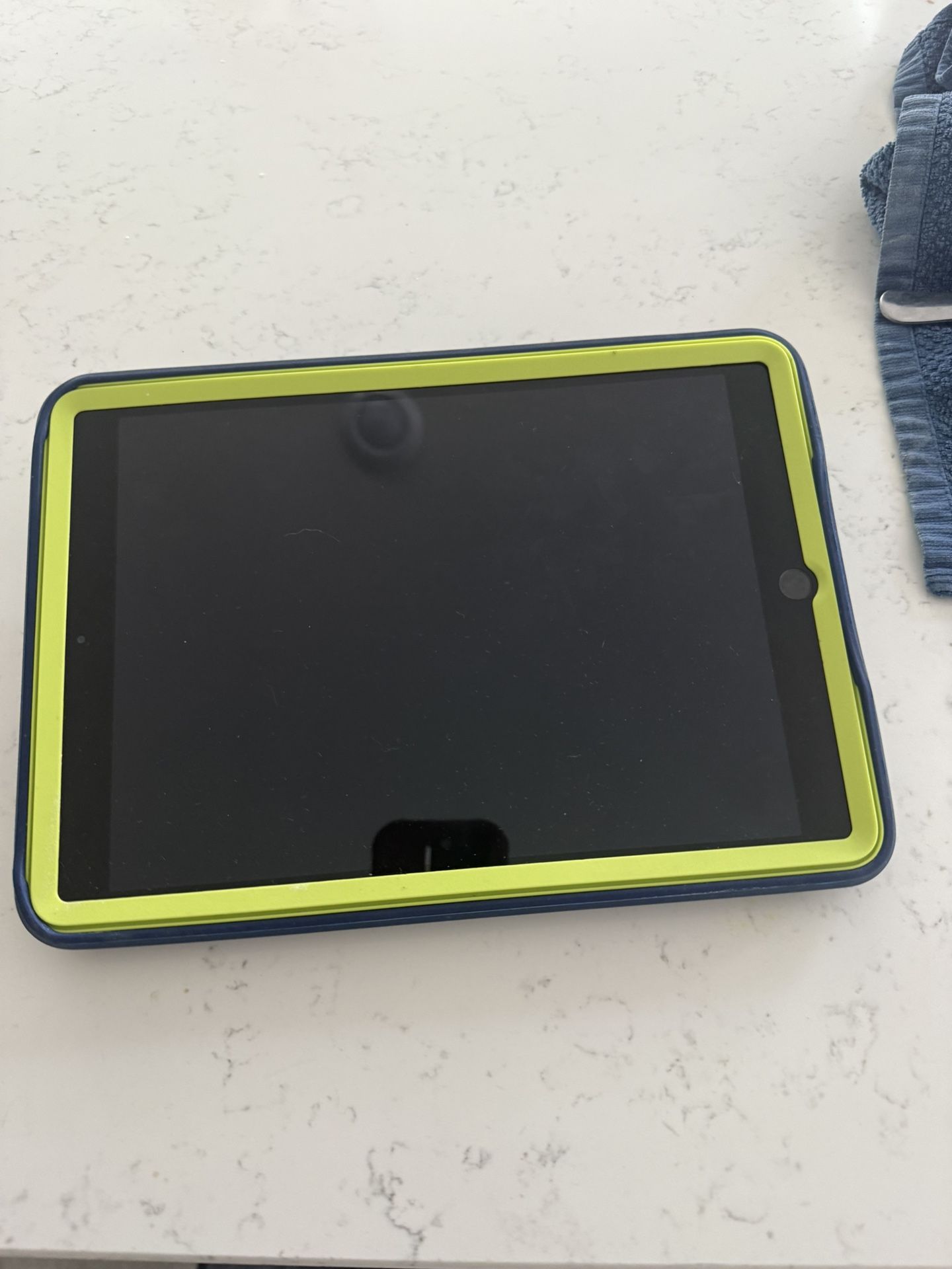Otterbox Case For IPad 