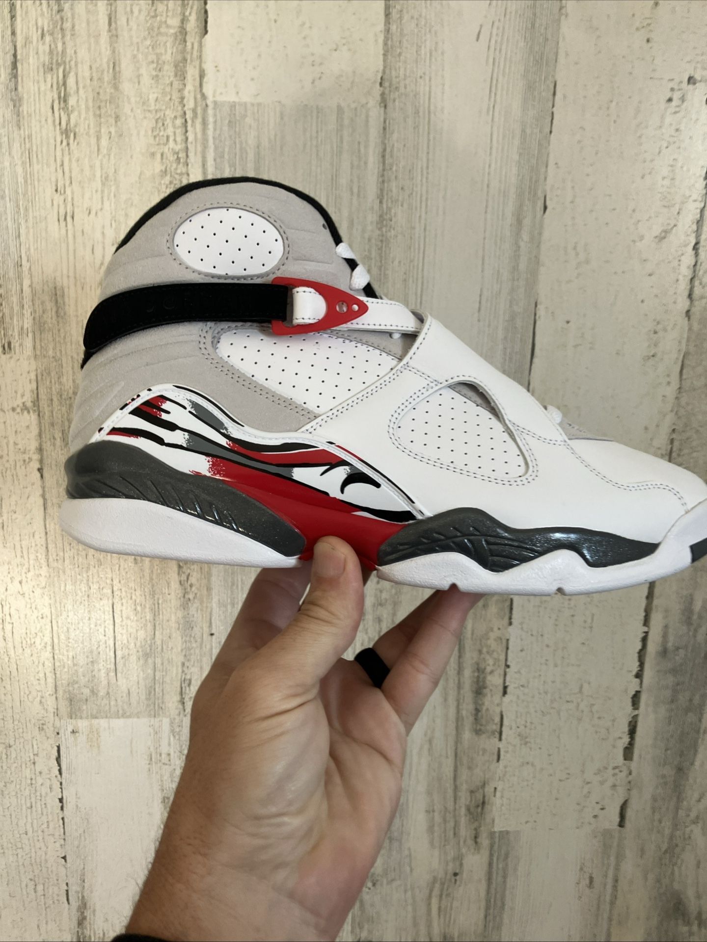 Bugs Bunny Air Jordan 8  2025 