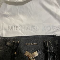 Micheal Kors Hamilton Nouveau Black Leather Bag