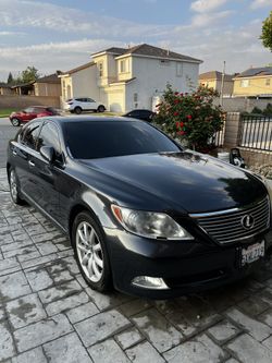 2007 Lexus LS 460