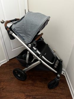 Uppabay v1 - travel system (2018)