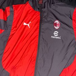 Puma Men’s AC Milan 2023-2024  Prematch Woven Jacket