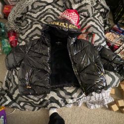 Black/gold Southpole Jacket