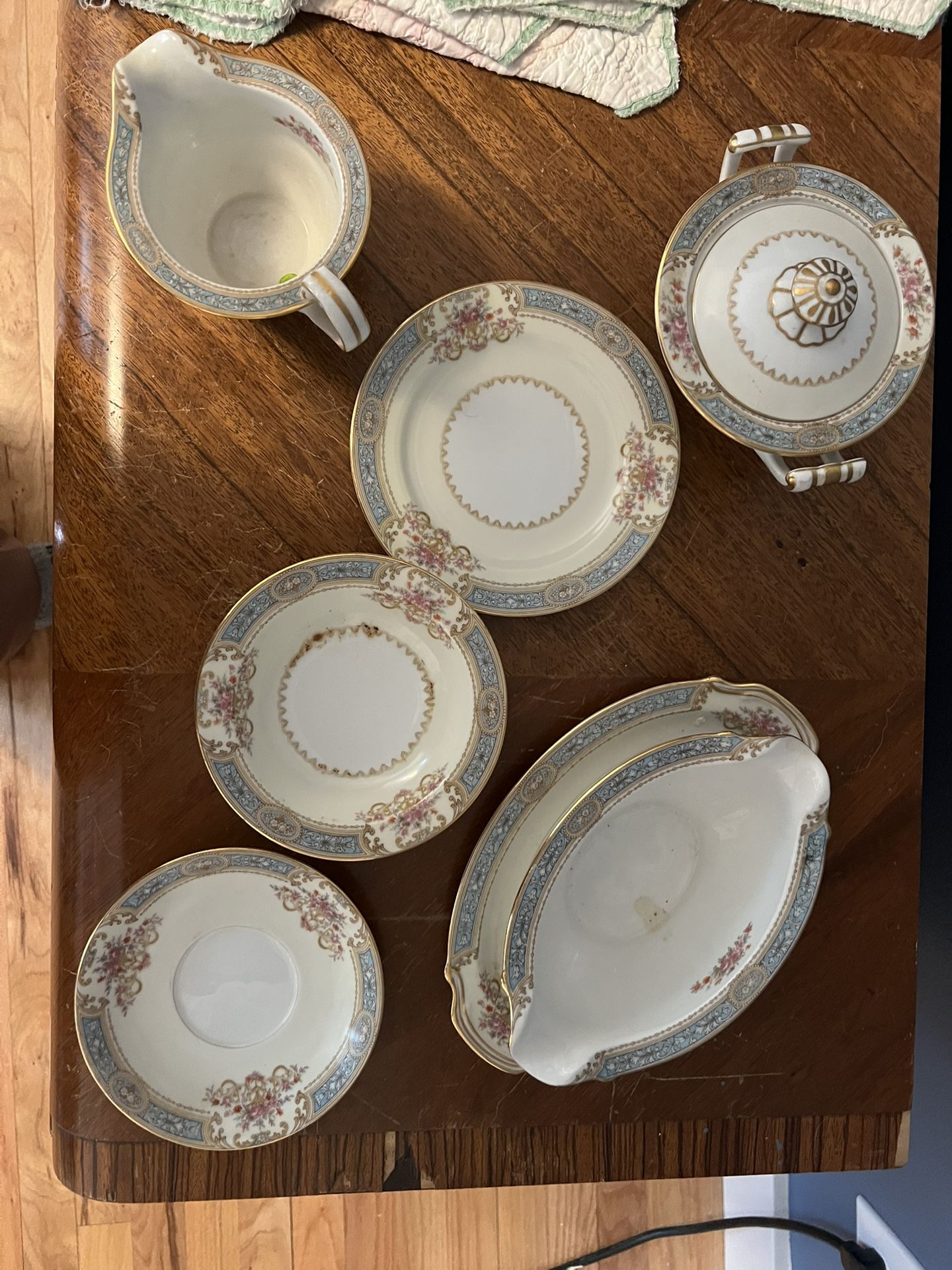 Rare Noritake Celanese flora/gold “Made In Occupied Japan” China Set